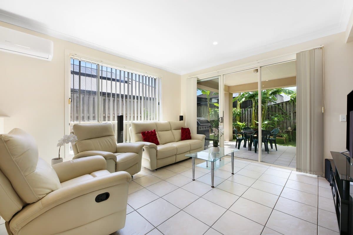 6 Palma Crescent, VARSITY LAKES QLD 4227, Varsity Lakes - Thumbnail 8