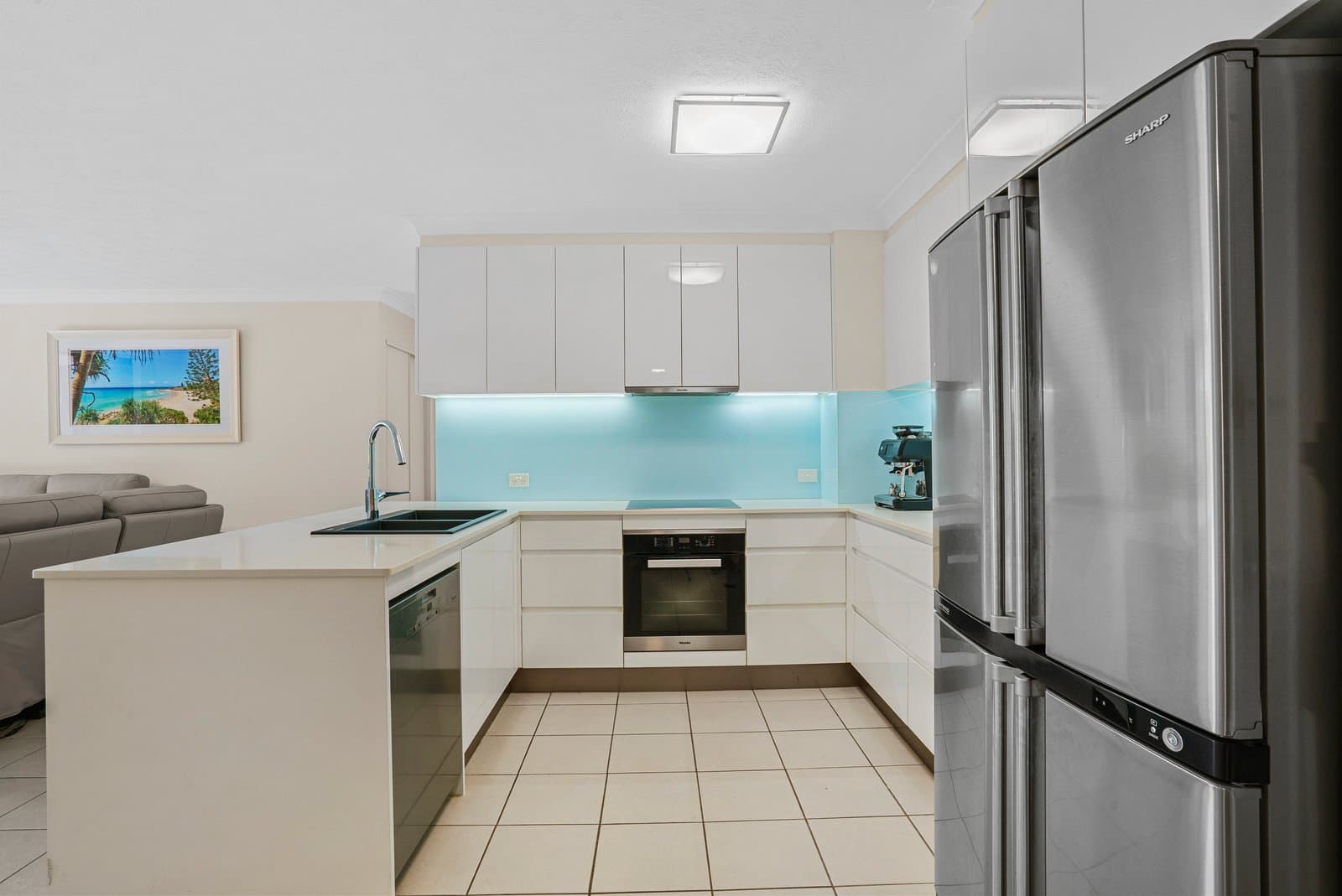 7/66 Mclean Street, COOLANGATTA QLD 4225, Coolangatta - Thumbnail 5