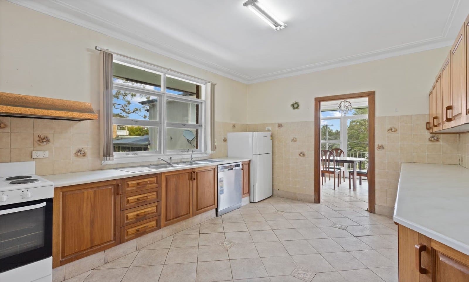 54 Tulloh Street, Willoughby, Willoughby - Thumbnail 4