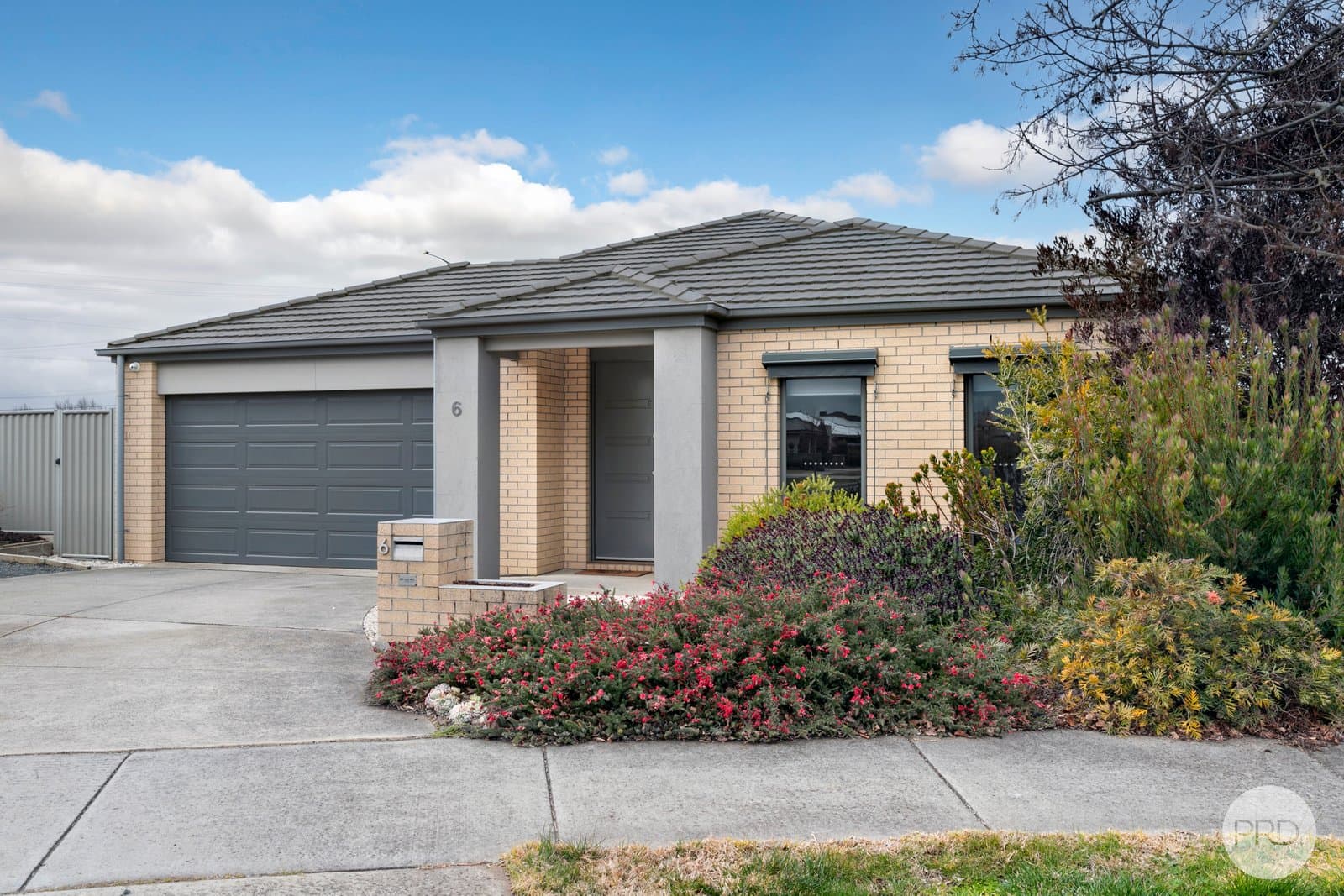 6 Cinnamon Drive, LAKE GARDENS VIC 3355, Lake Gardens - Thumbnail 3