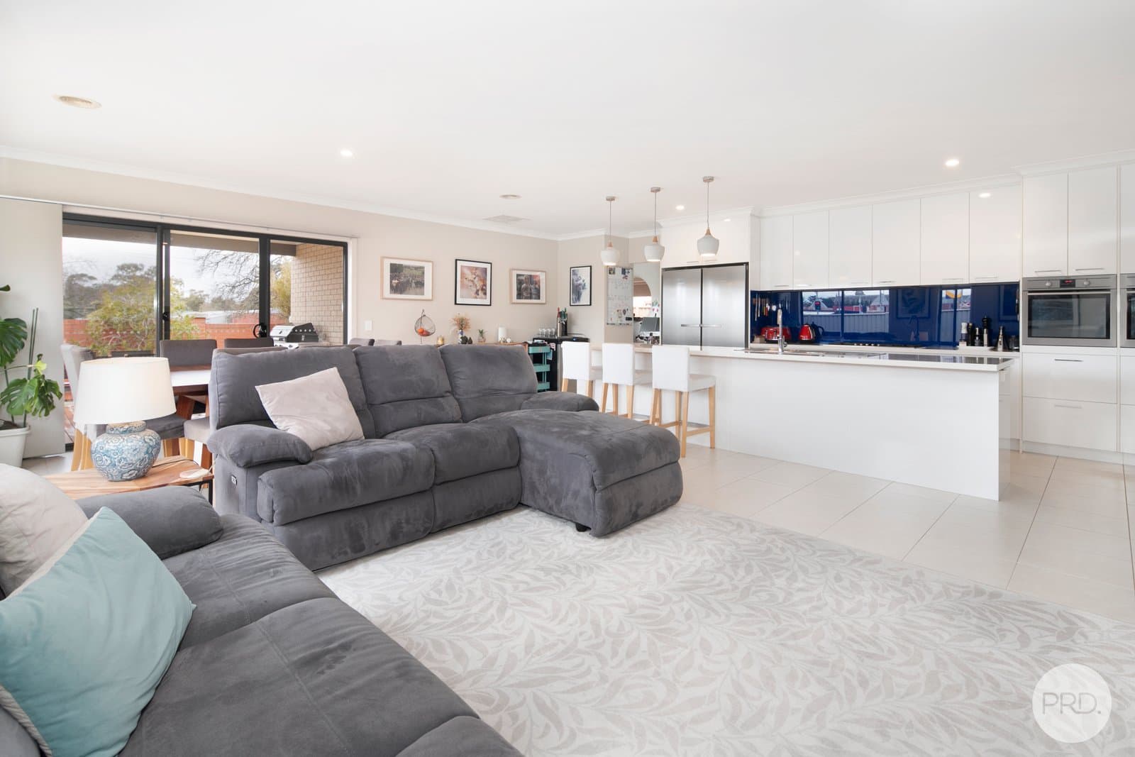 6 Cinnamon Drive, LAKE GARDENS VIC 3355, Lake Gardens - Thumbnail 6
