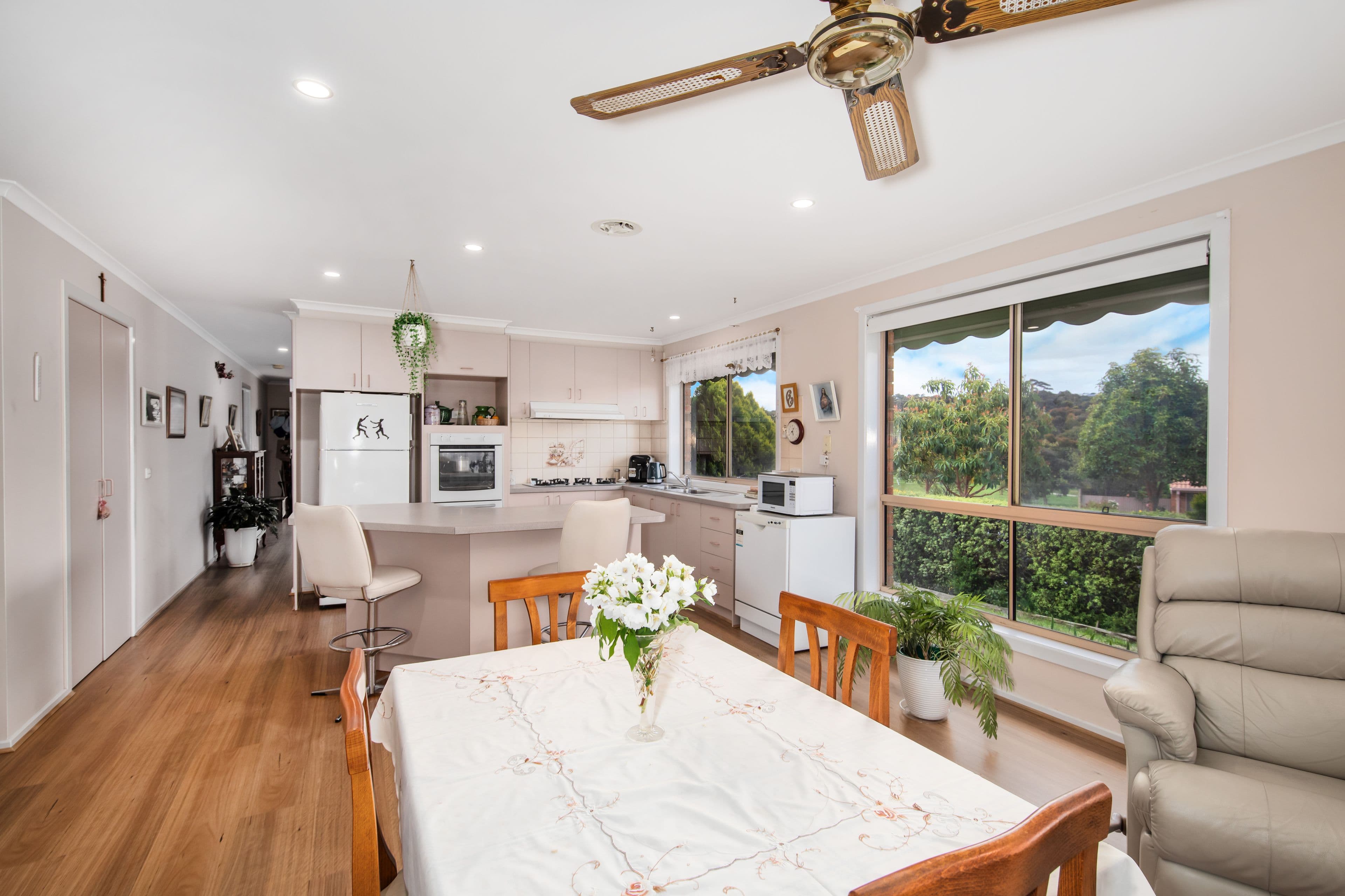 15 Olive Grove , Sunbury VIC 3429, Sunbury - Thumbnail 7