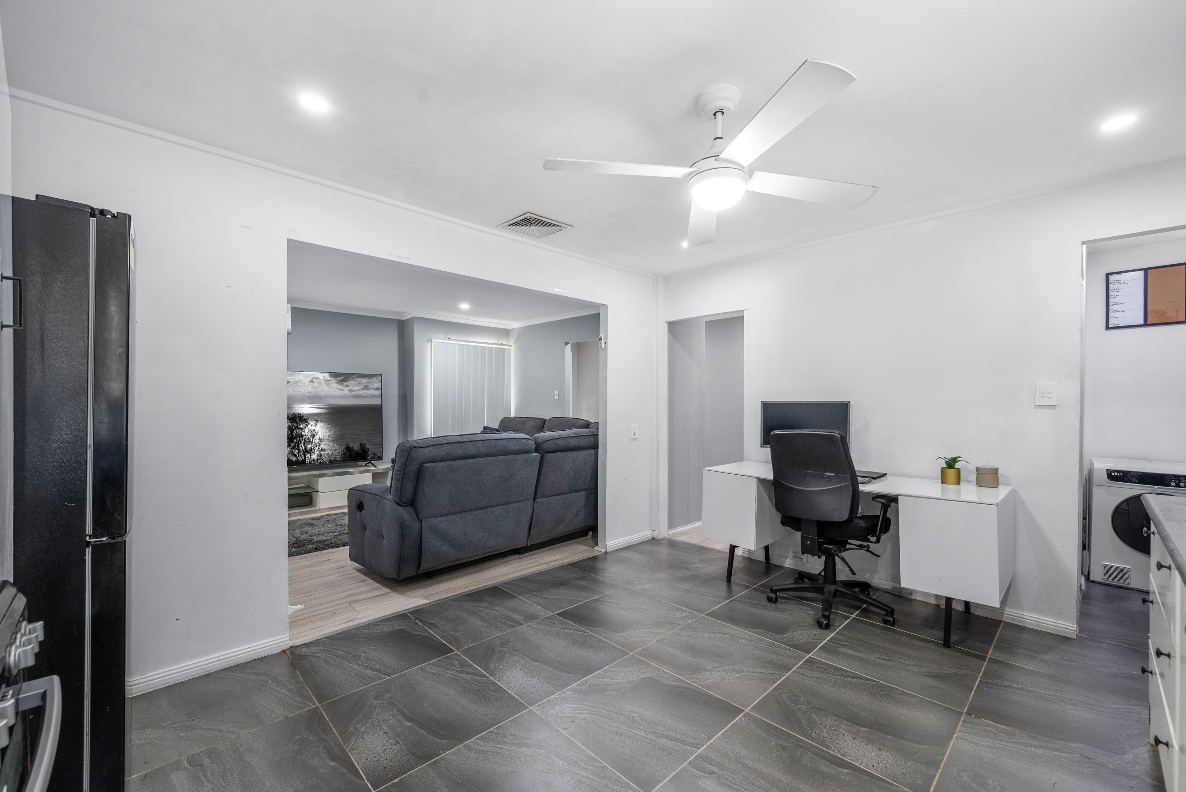 15 Weemala Crescent , Bradbury NSW 2560, Bradbury - Thumbnail 7