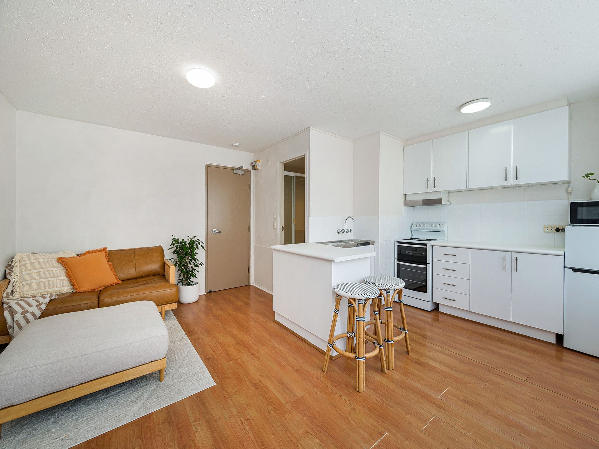 24 Wirraway Street , Alexandra Headland QLD 4572, Alexandra Headland - Thumbnail 2
