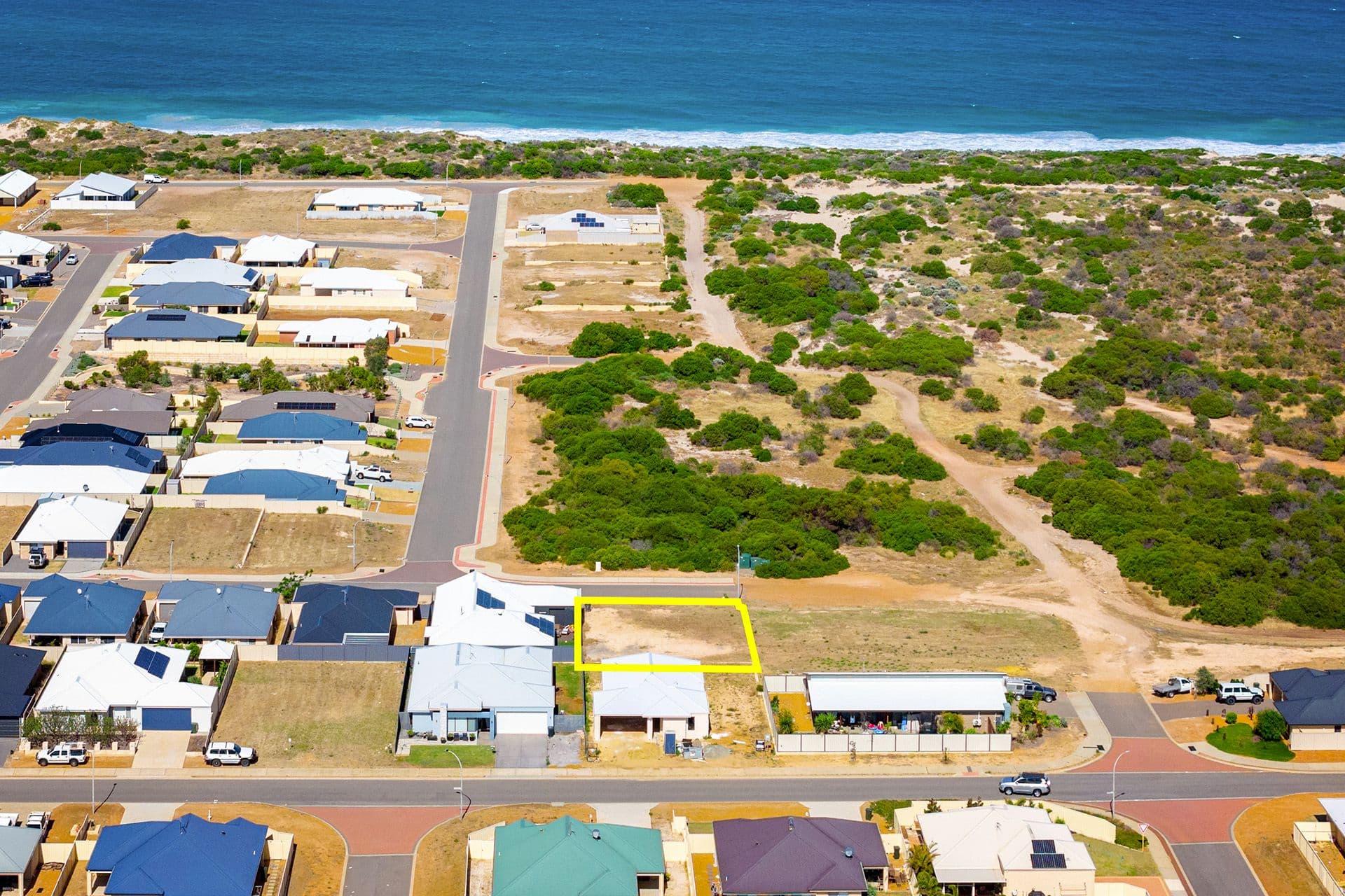 20 Driftwood Road , Sunset Beach WA 6530, Sunset Beach - Thumbnail 2