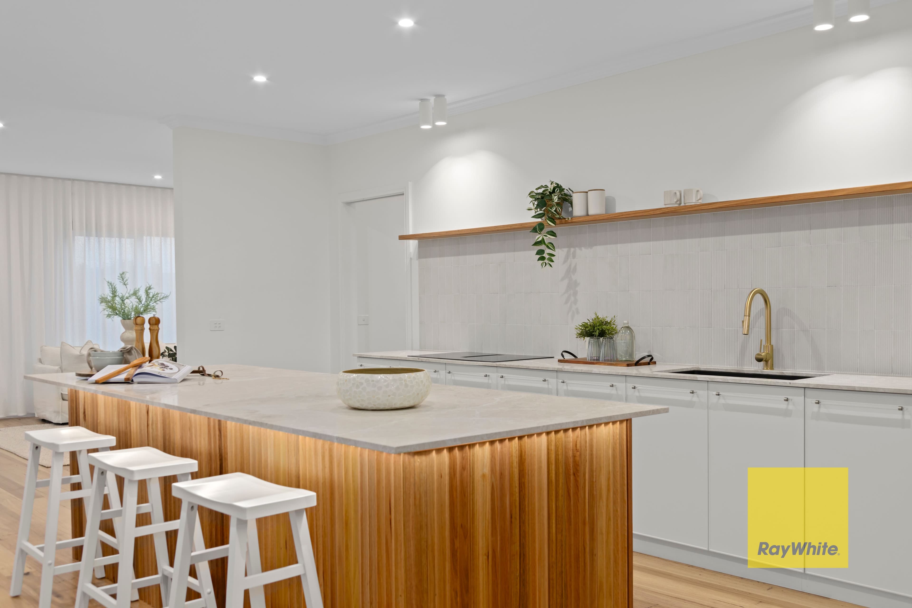 2 Culzean Crescent , Highton VIC 3216, Highton - Thumbnail 5