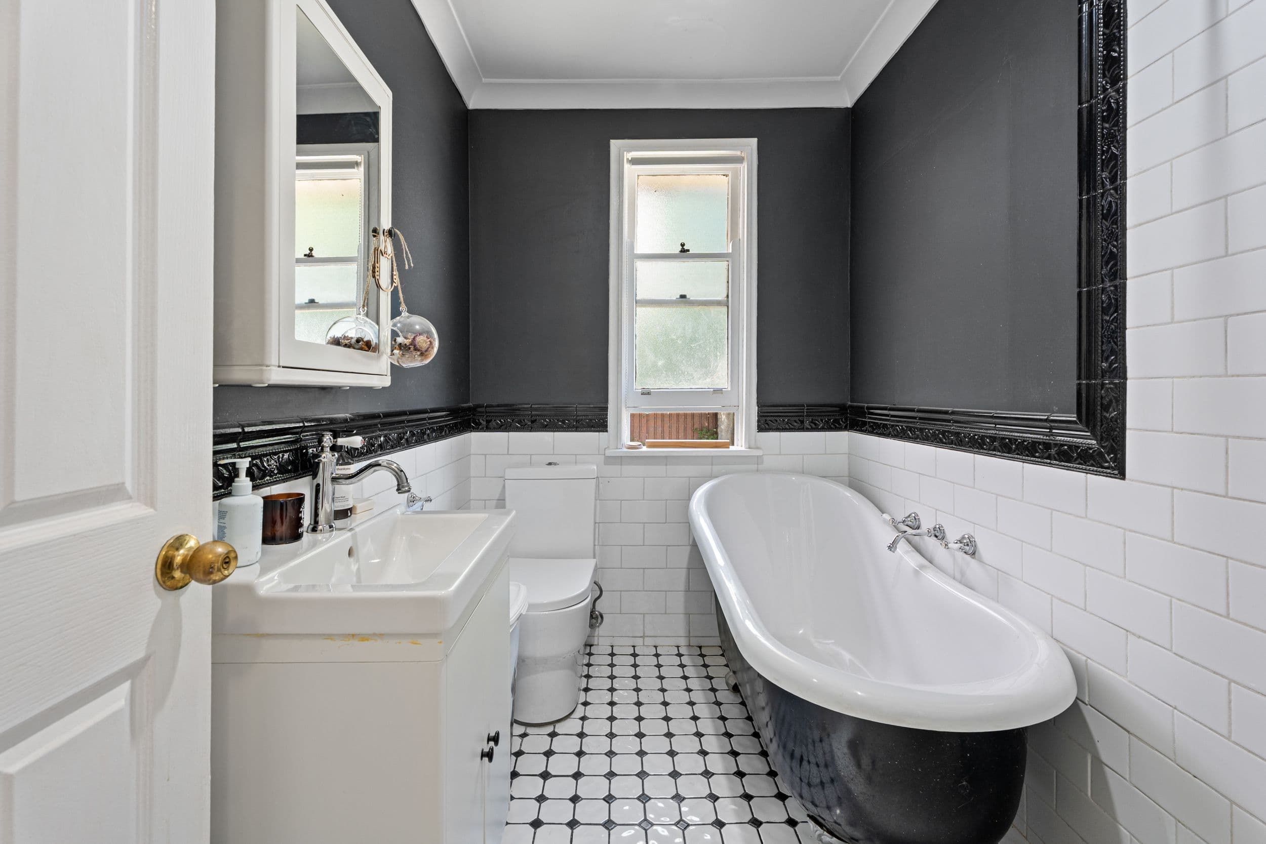 4 Butler Crescent , South Penrith NSW 2750, South Penrith - Thumbnail 3