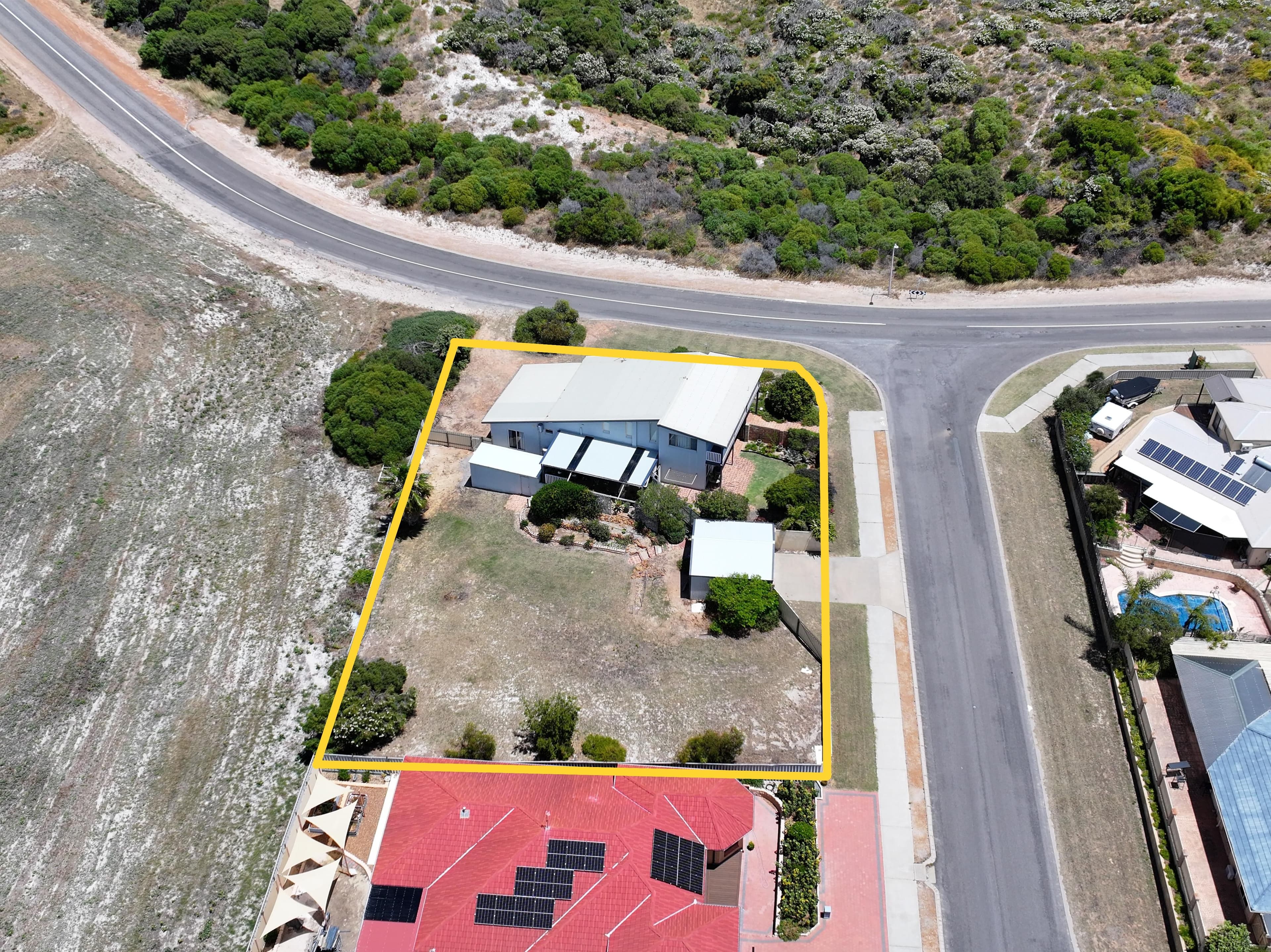 2 & 4 Sea Ripple Avenue , Port Denison WA 6525, Port Denison - Thumbnail 2