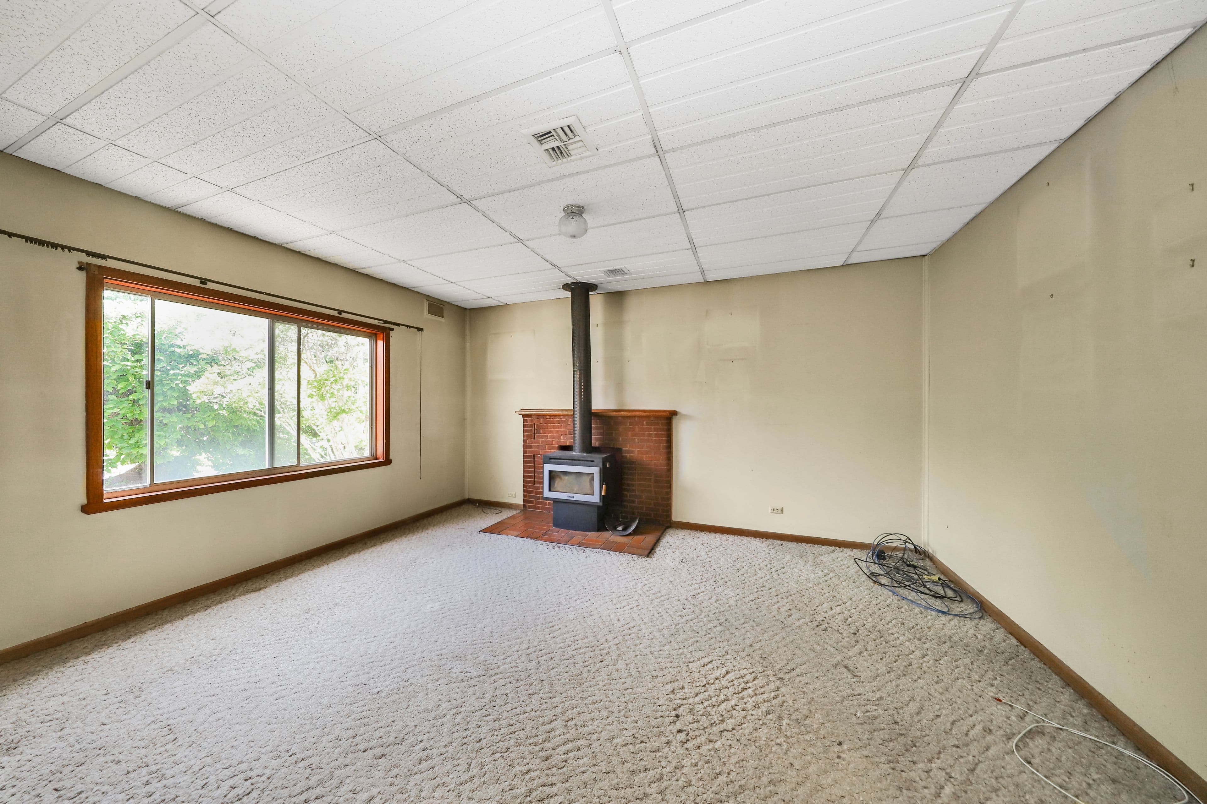 15 Alpine Avenue , Batlow NSW 2730, Batlow - Thumbnail 2