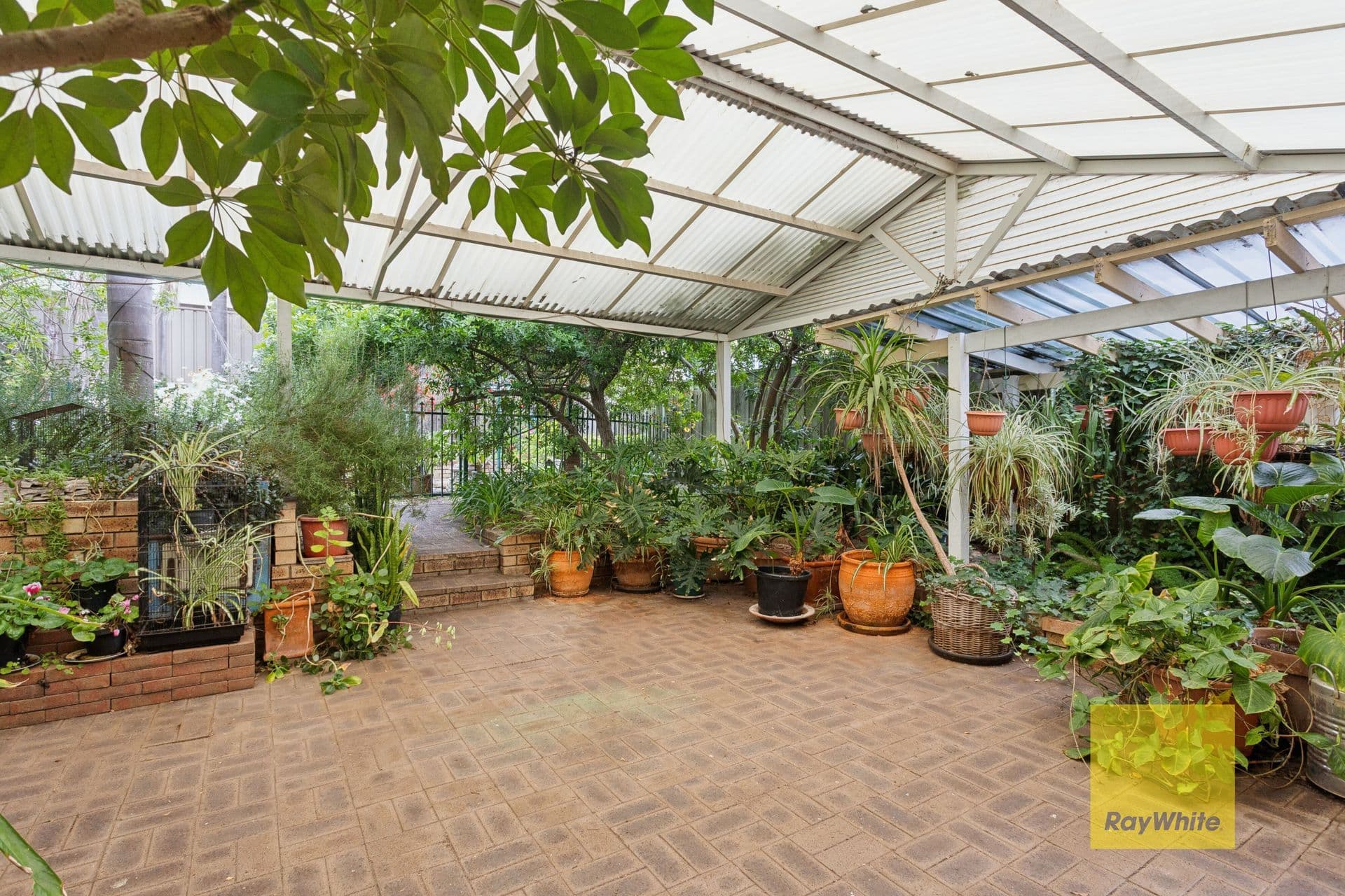 17 Peet Road , Kalamunda WA 6076, Kalamunda - Thumbnail 2