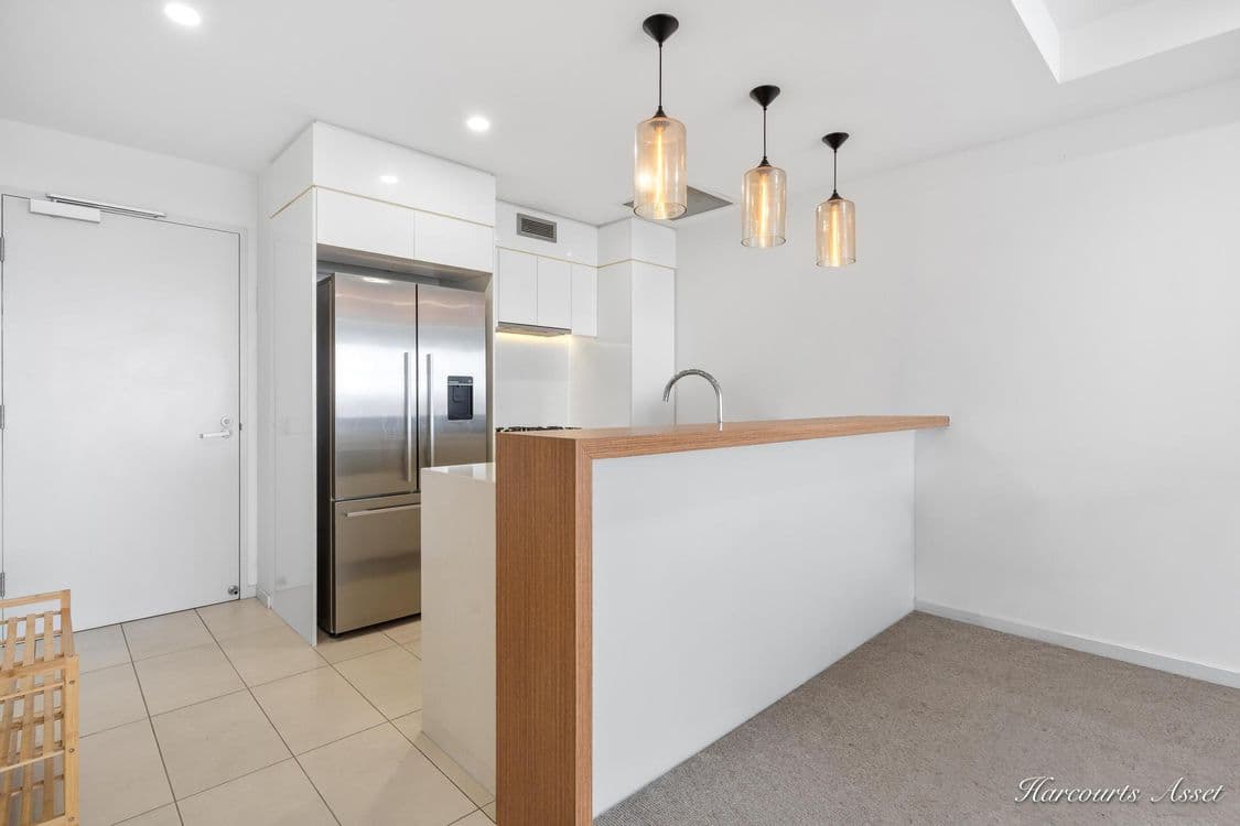 602/8 Dickens Street, SPRING HILL, QLD 4000, Spring Hill - Thumbnail 4