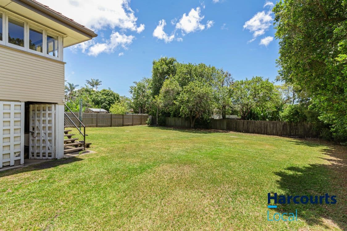 38 Belnoel Street, WAVELL HEIGHTS, QLD 4012, Wavell Heights - Thumbnail 2