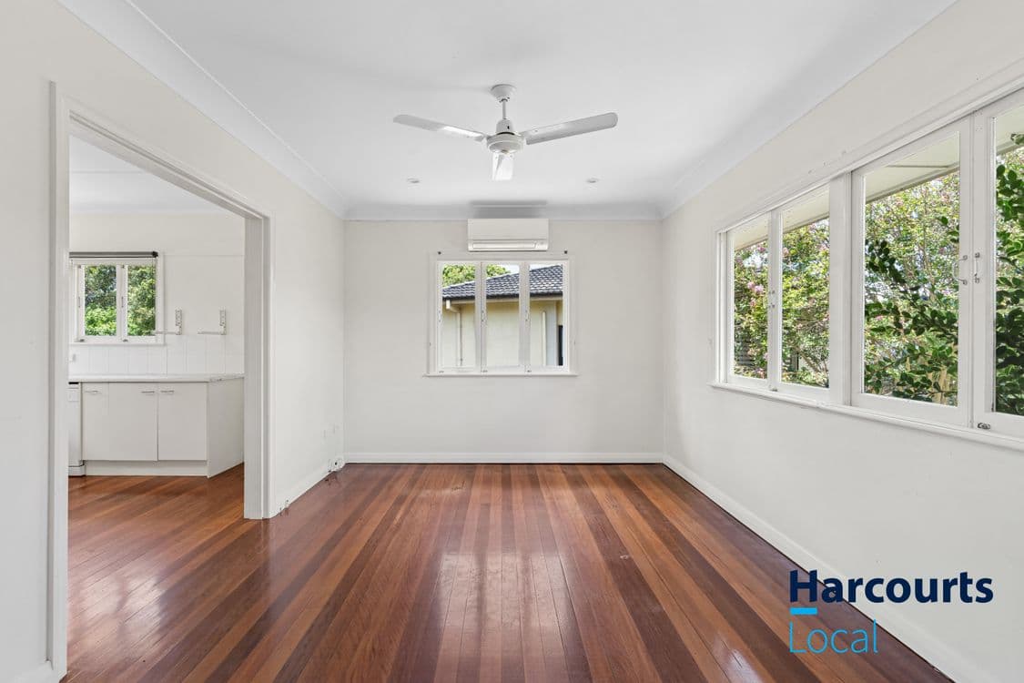38 Belnoel Street, WAVELL HEIGHTS, QLD 4012, Wavell Heights - Thumbnail 3