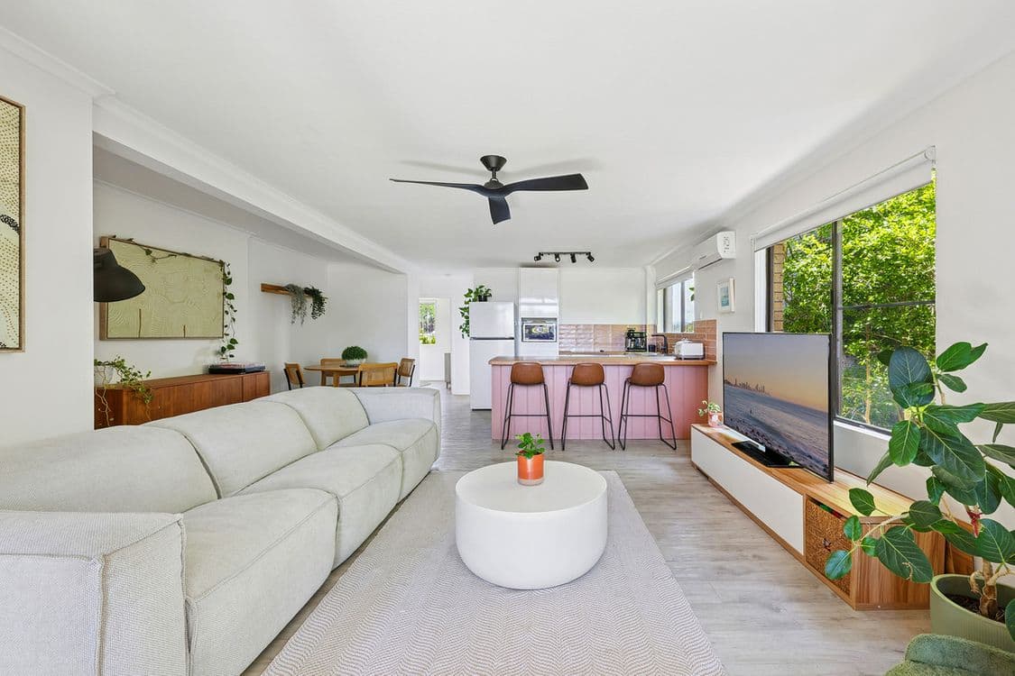 3/50 Oceanic Drive, Mermaid Waters, QLD 4218, Mermaid Waters - Thumbnail 2