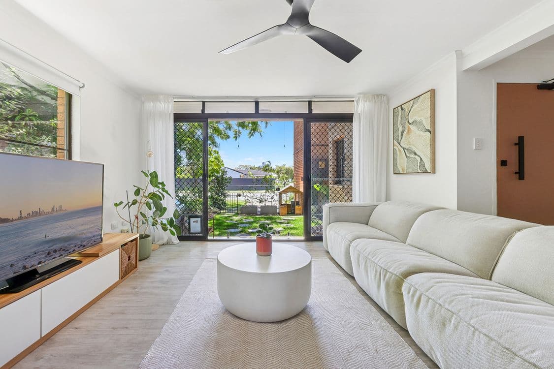 3/50 Oceanic Drive, Mermaid Waters, QLD 4218, Mermaid Waters - Thumbnail 8