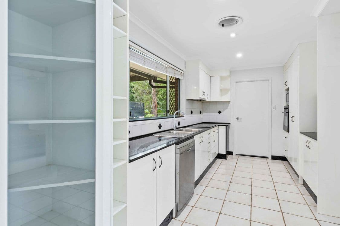 24 Rushworth Street, Worongary, QLD 4213, Worongary - Thumbnail 5