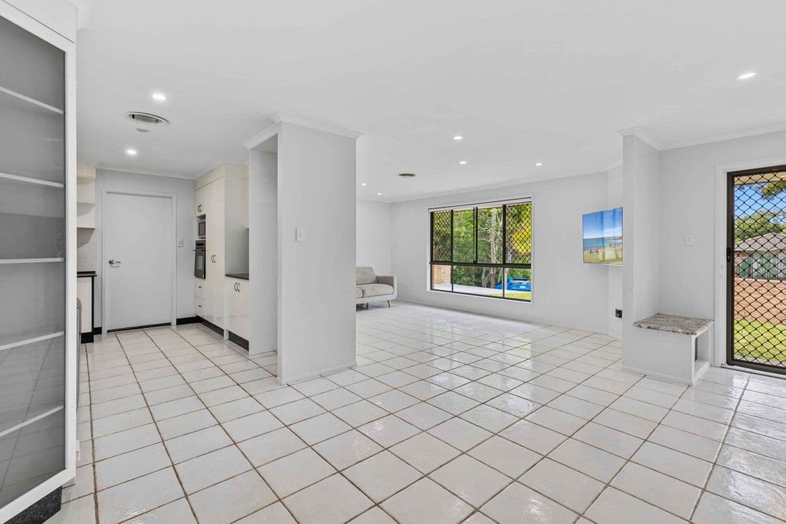 24 Rushworth Street, Worongary, QLD 4213, Worongary - Thumbnail 6