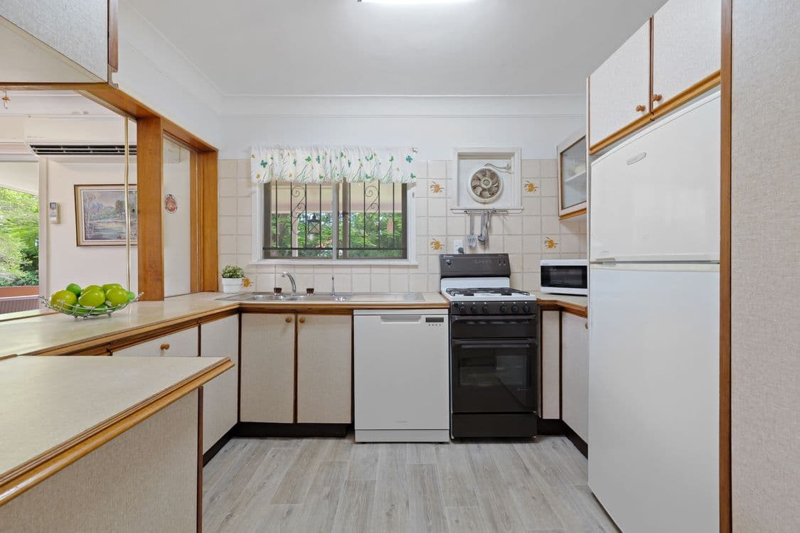 17 Aramac Street, KEPERRA, QLD 4054, Keperra - Thumbnail 5