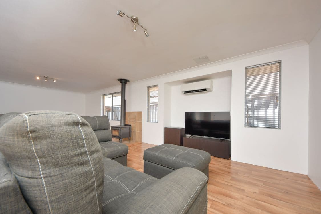 52 Claret Ash Boulevard, BALDIVIS, WA 6171, Baldivis - Thumbnail 8