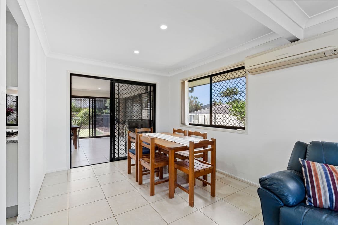 5 Dory Close, REDLAND BAY, QLD 4165, Redland Bay - Thumbnail 4
