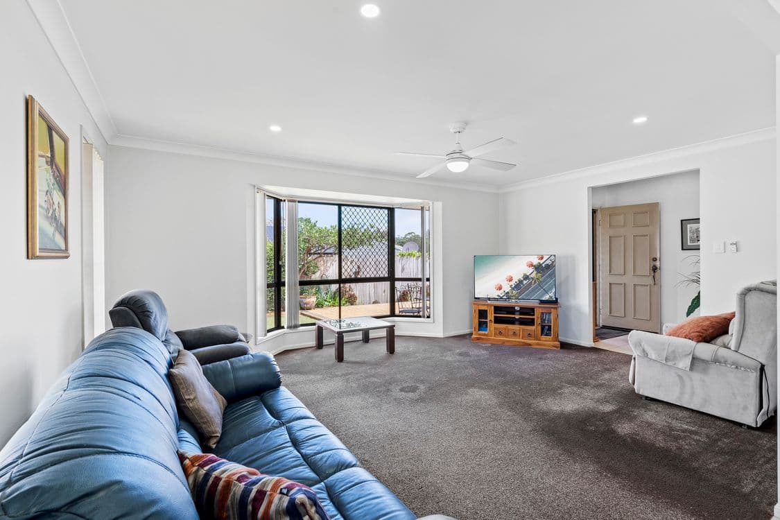 5 Dory Close, REDLAND BAY, QLD 4165, Redland Bay - Thumbnail 5