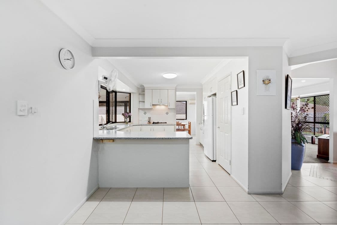 5 Dory Close, REDLAND BAY, QLD 4165, Redland Bay - Thumbnail 8