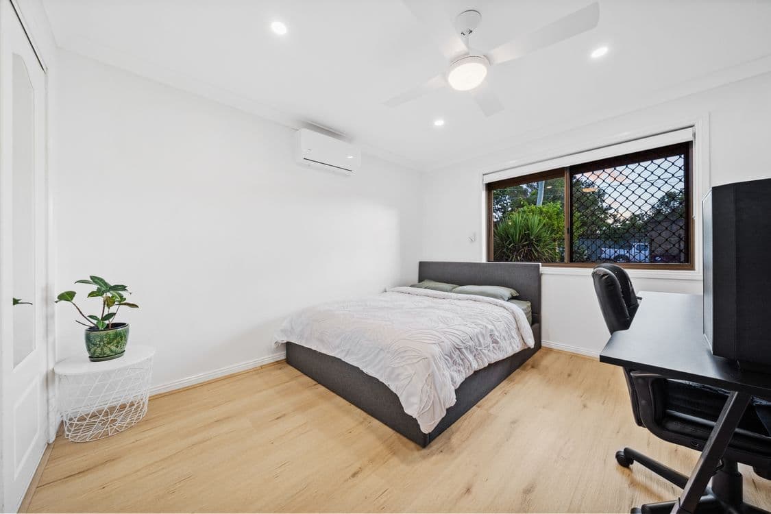 221 Upper Lyndale Street, SHAILER PARK, QLD 4128, Shailer Park - Thumbnail 7