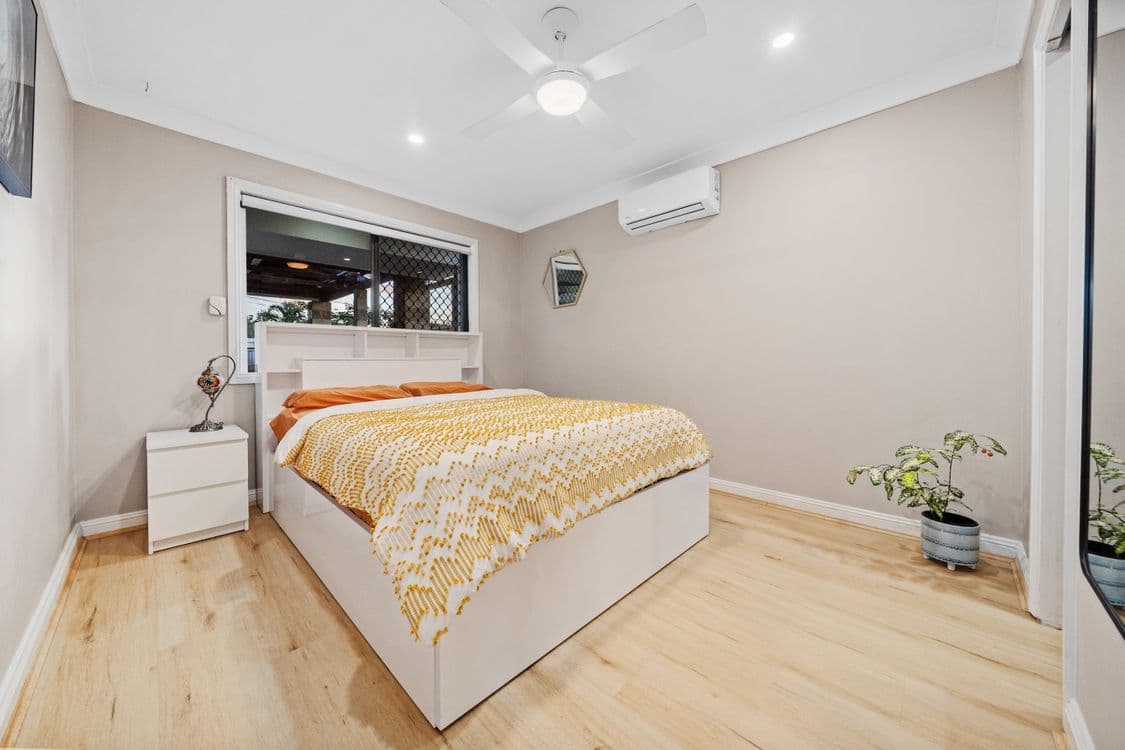 221 Upper Lyndale Street, SHAILER PARK, QLD 4128, Shailer Park - Thumbnail 8
