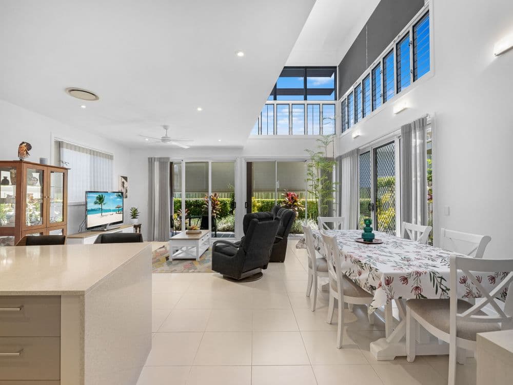 1/8 Hervey Street, SCARNESS, QLD 4655, Scarness - Thumbnail 3