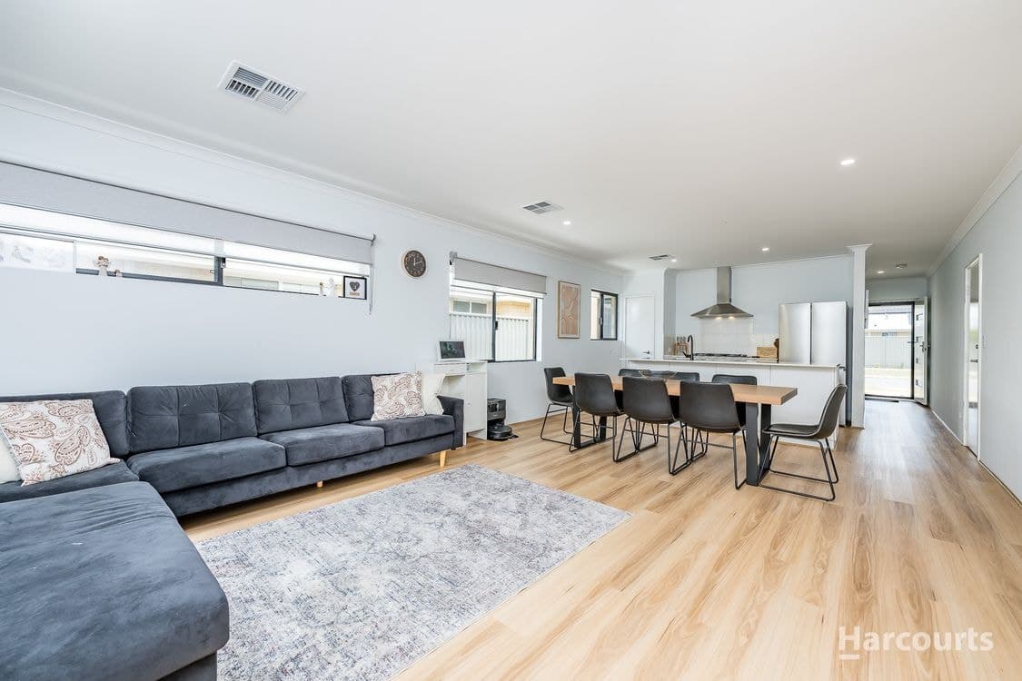 66 Broadside Avenue, EGLINTON, WA 6034, Eglinton - Thumbnail 8