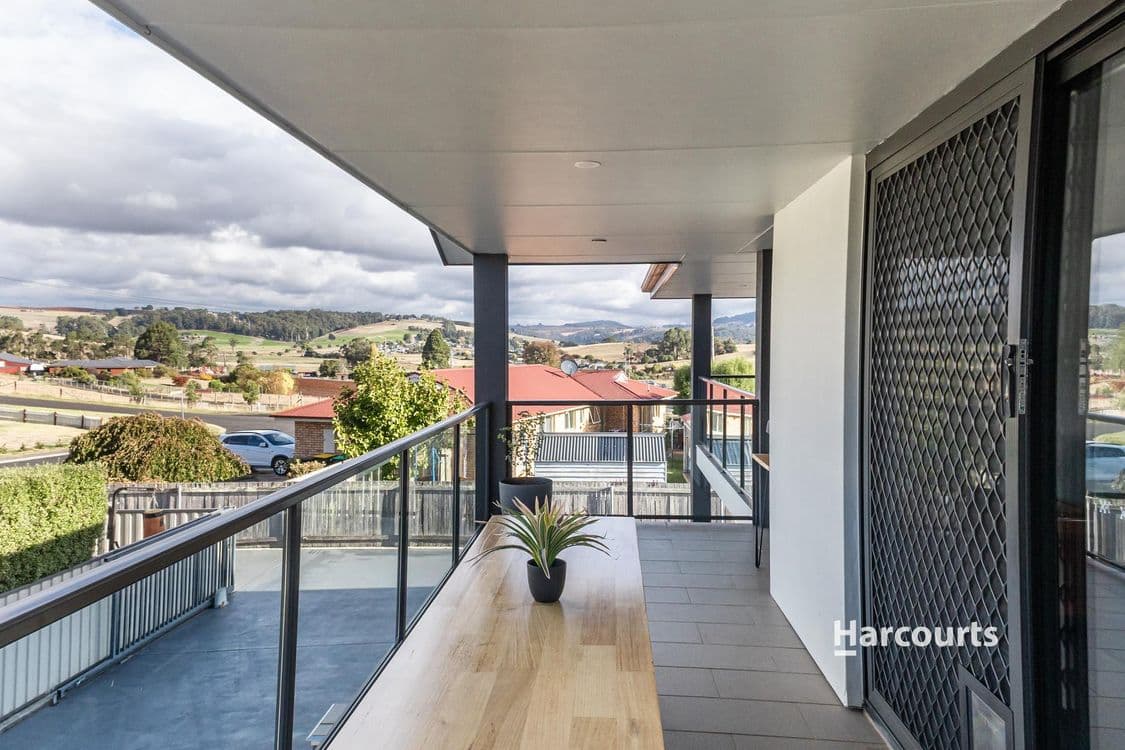 24 Coral Avenue, ULVERSTONE, TAS 7315, Ulverstone - Thumbnail 4