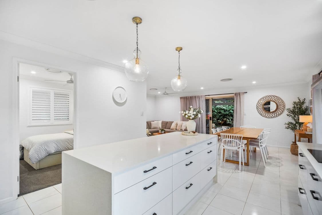37 Acorn Circuit, FOREST LAKE, QLD 4078, Forest Lake - Thumbnail 5