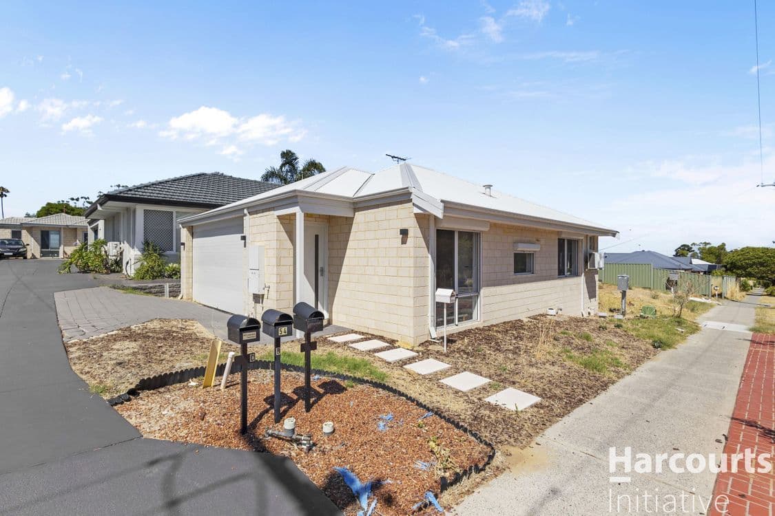 54A Dallington Crescent, BALGA, WA 6061, Balga - Thumbnail 2