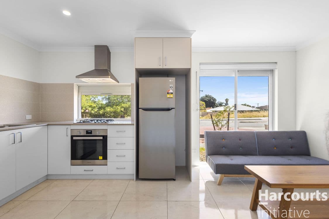 54A Dallington Crescent, BALGA, WA 6061, Balga - Thumbnail 4