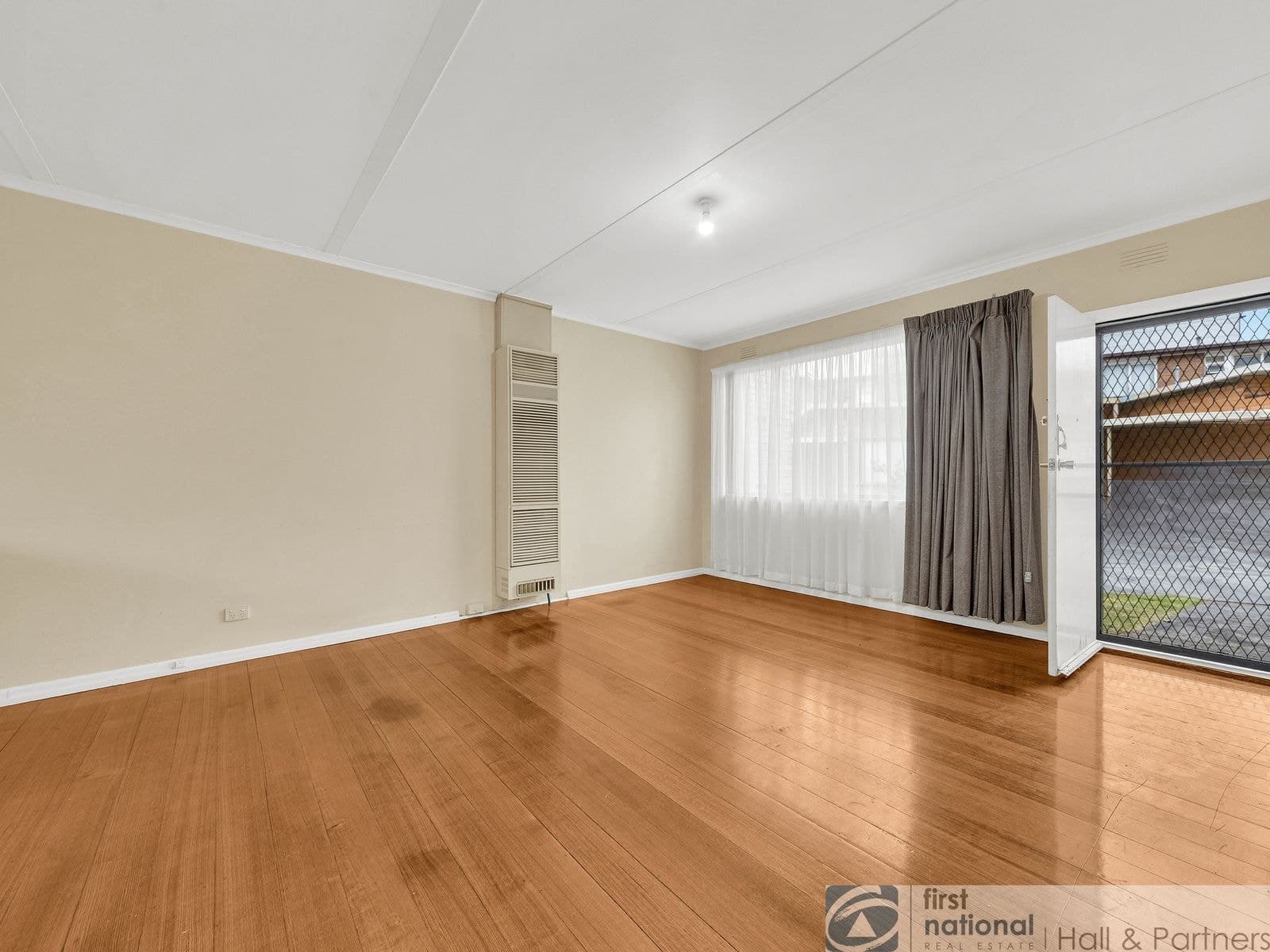 2/1 Stud Road, Dandenong VIC 3175, Dandenong - Thumbnail 2