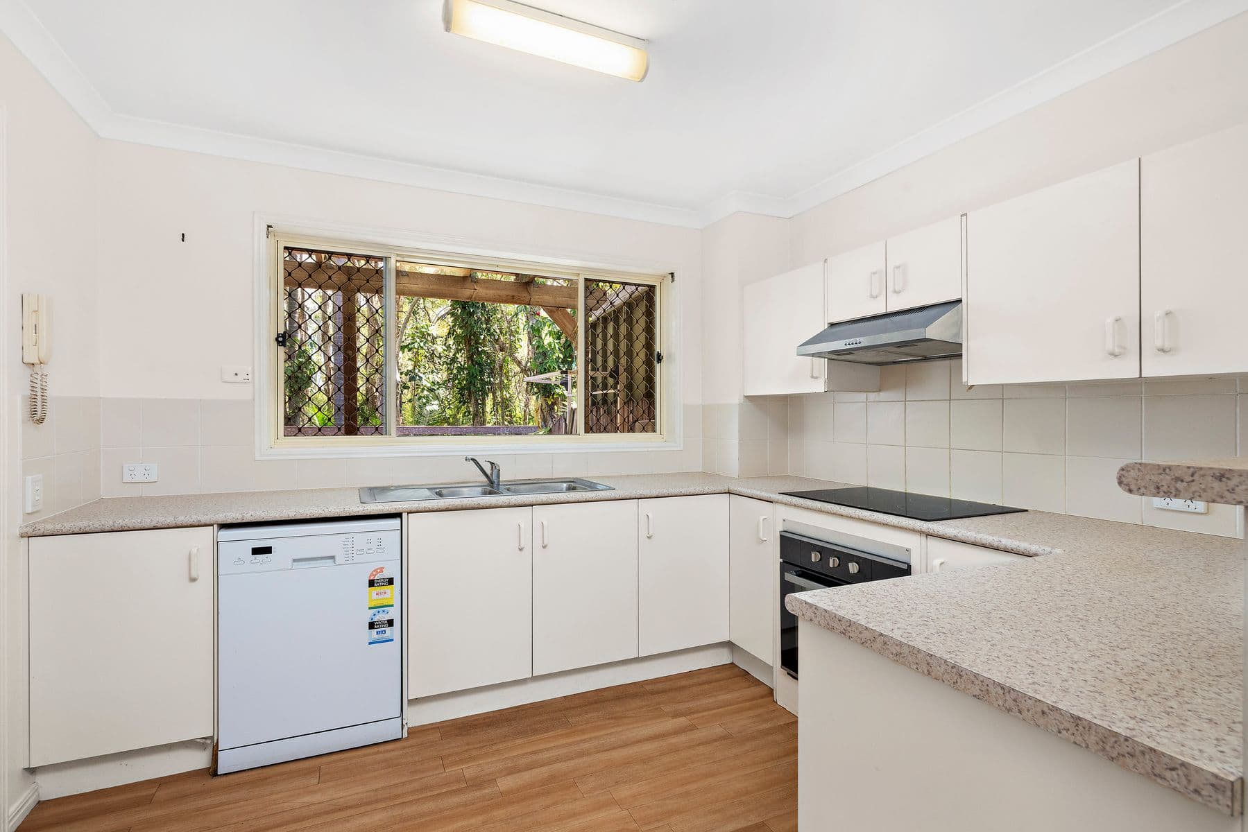 34/212-222 Queen Street, Cleveland QLD 4163, Cleveland - Thumbnail 5