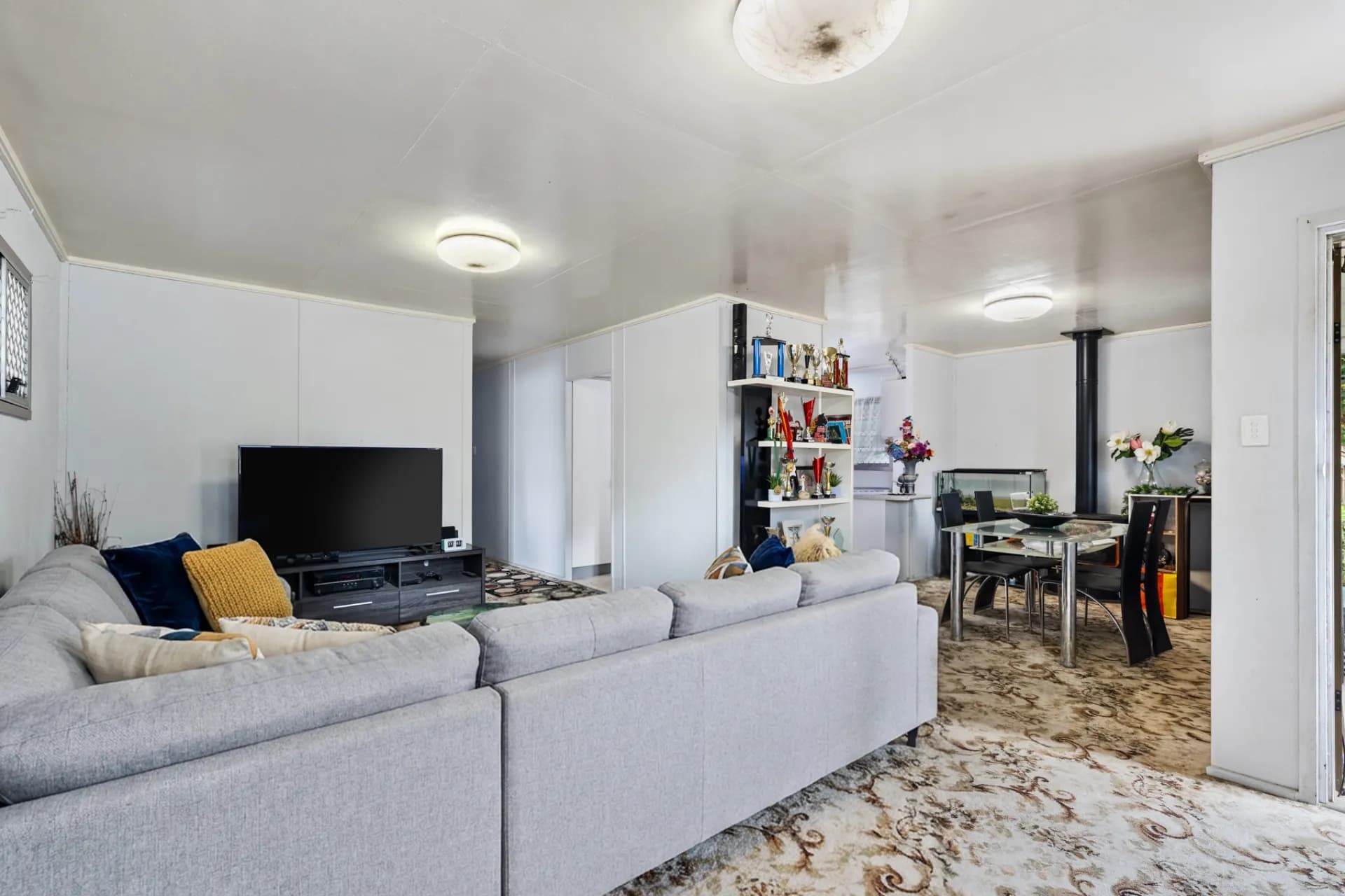 10 Timothy Court, Slacks Creek., Slacks Creek - Thumbnail 2