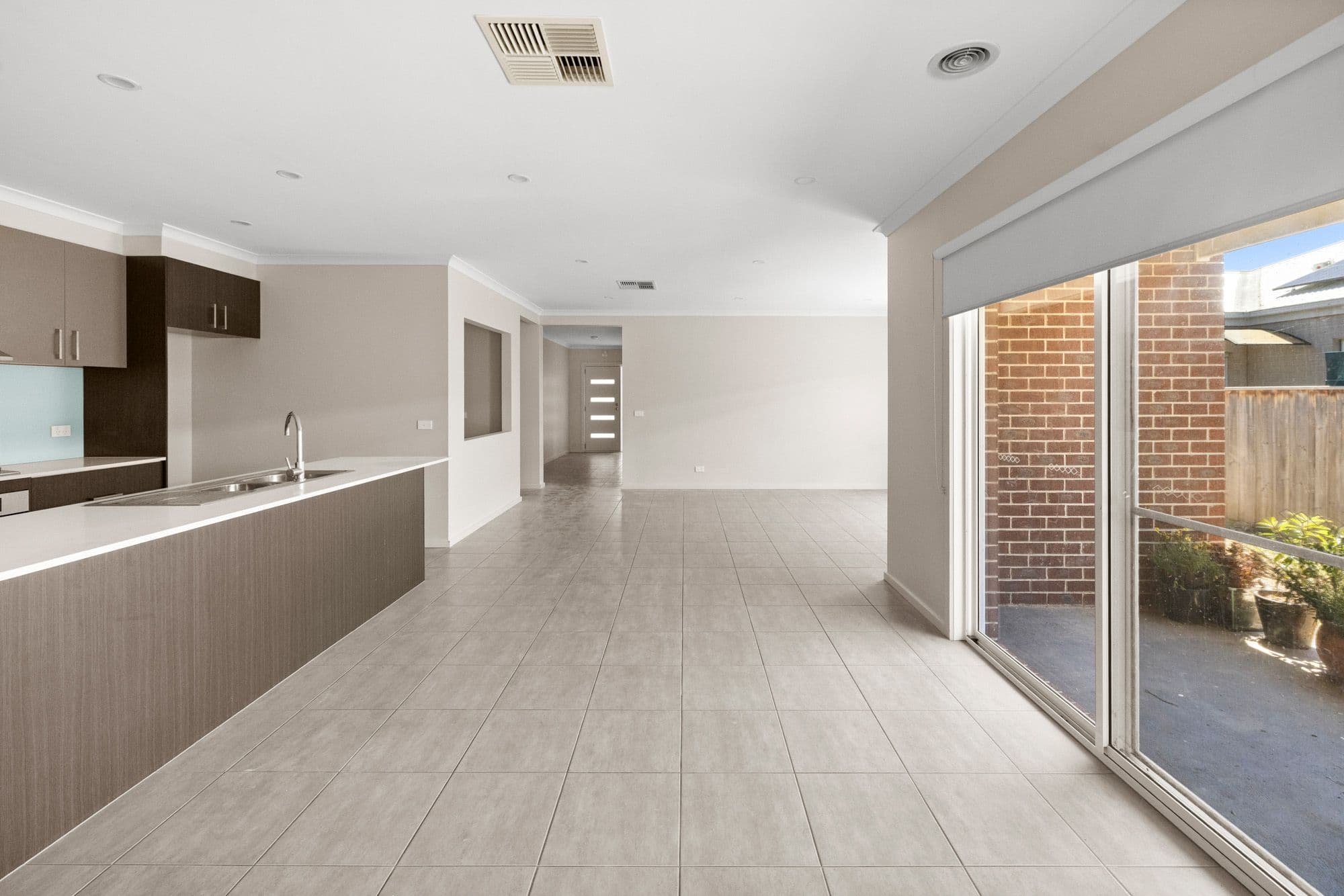 8 Wongabeena Grove , Werribee VIC 3030, Werribee - Thumbnail 6