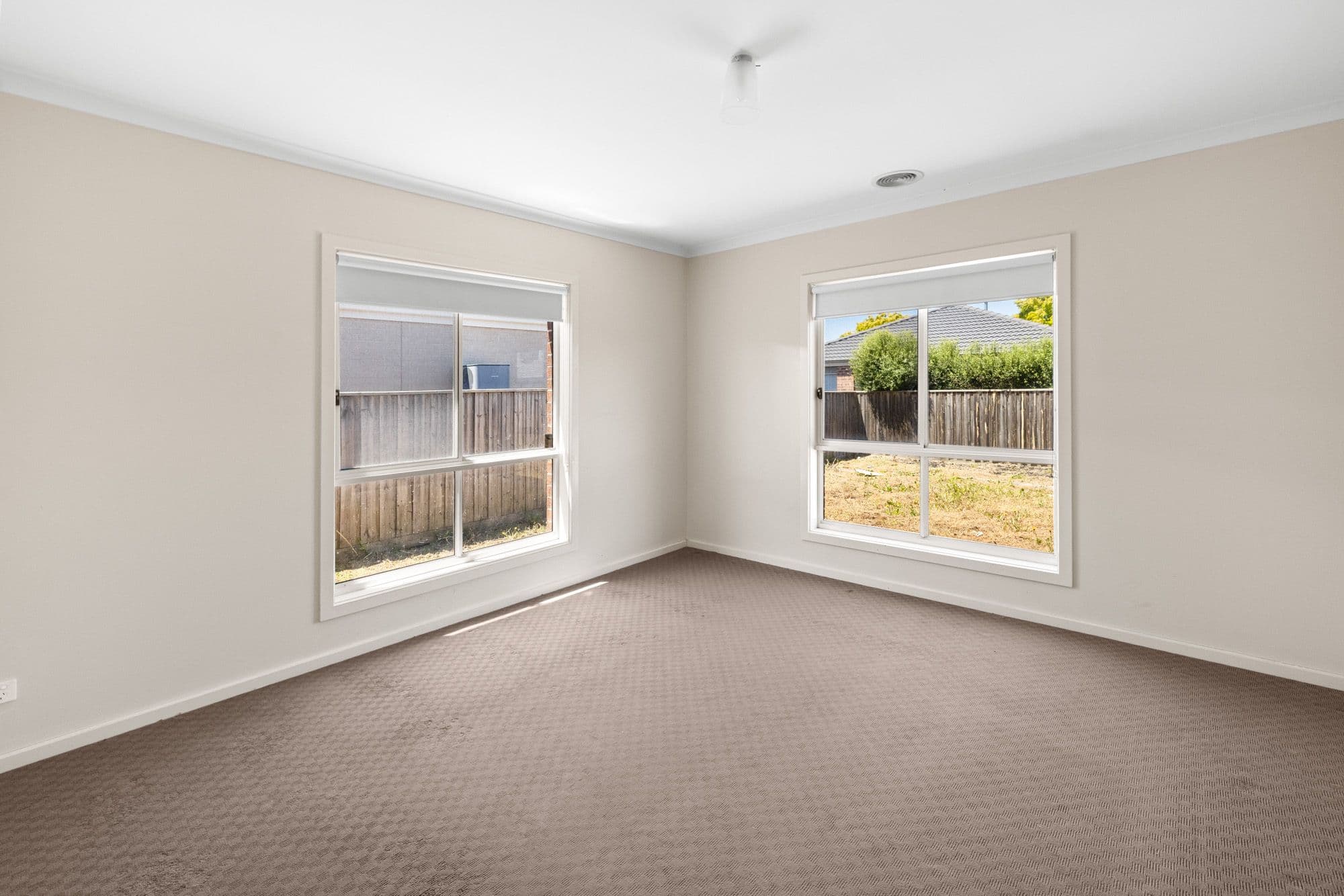 8 Wongabeena Grove , Werribee VIC 3030, Werribee - Thumbnail 7