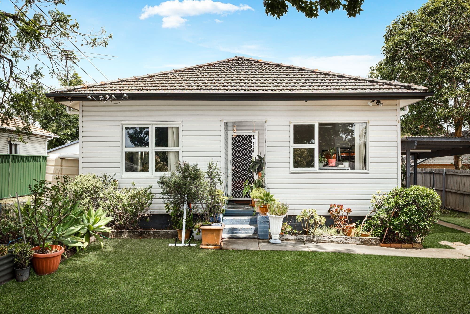 8 Chapel Street, St Marys - Image 1