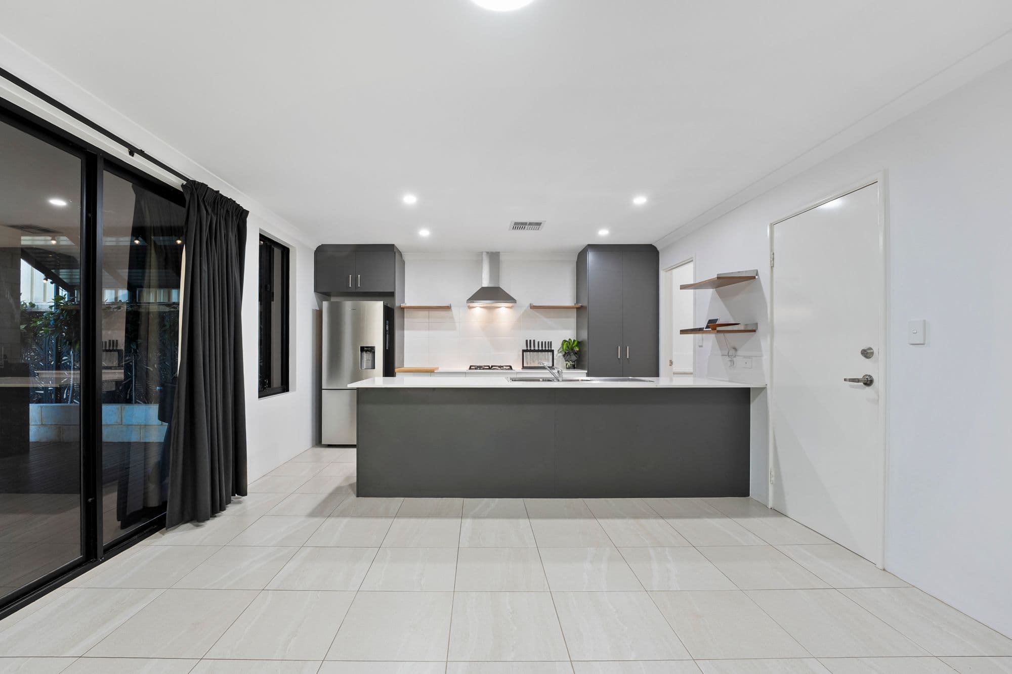 104A Safety Bay Road , Shoalwater WA 6169, Shoalwater - Thumbnail 6