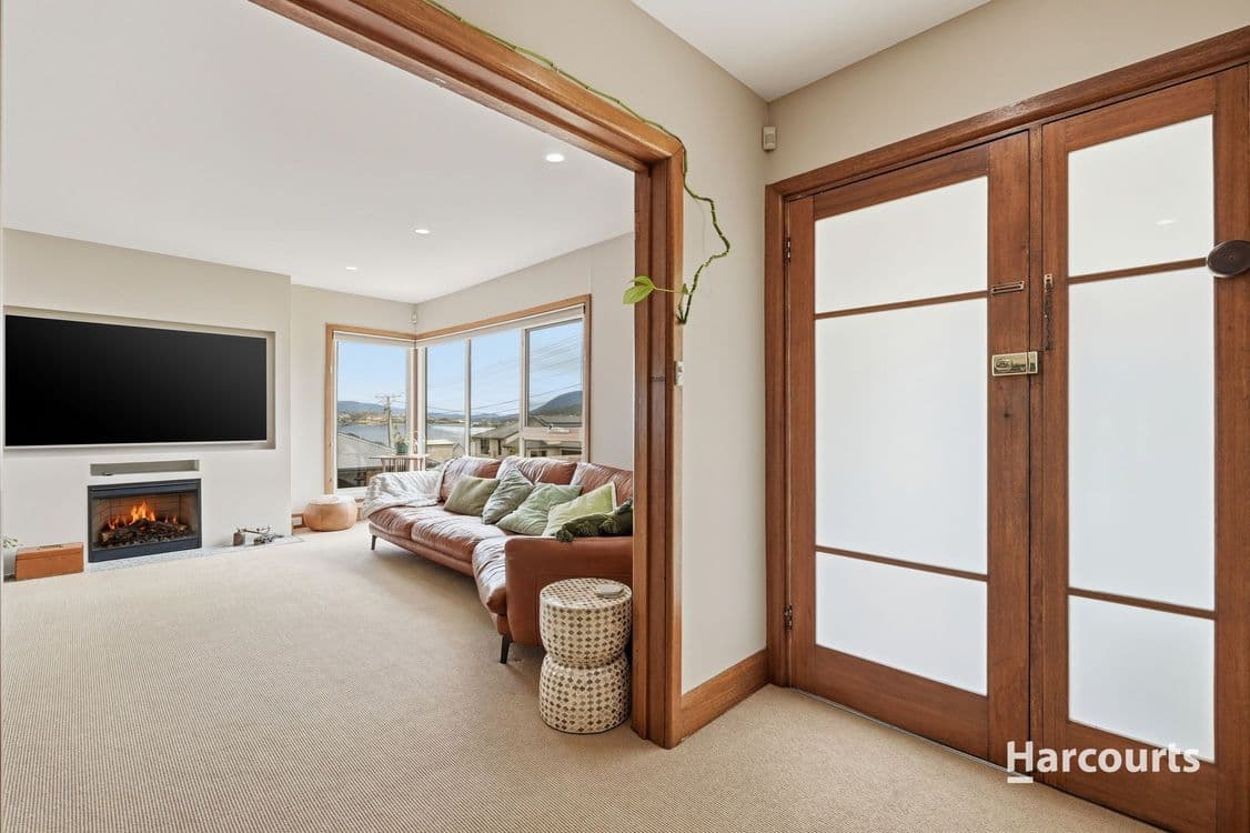 13 Yolla Street, ROSE BAY, TAS 7015, Rose Bay - Thumbnail 5