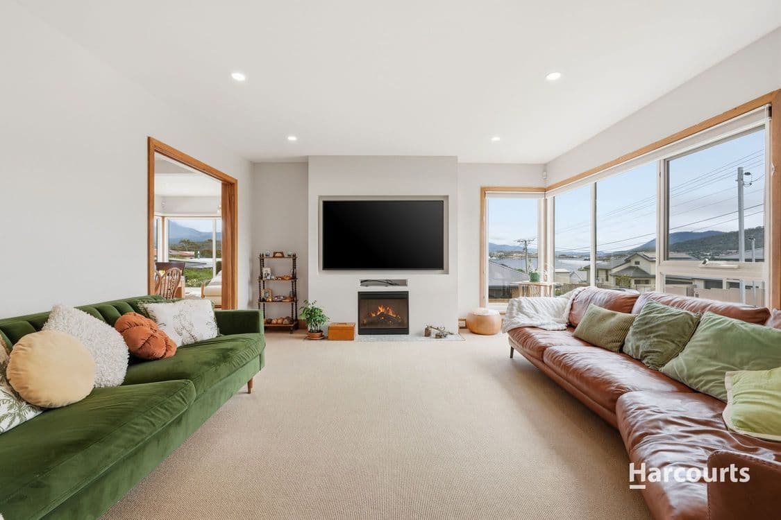 13 Yolla Street, ROSE BAY, TAS 7015, Rose Bay - Thumbnail 6