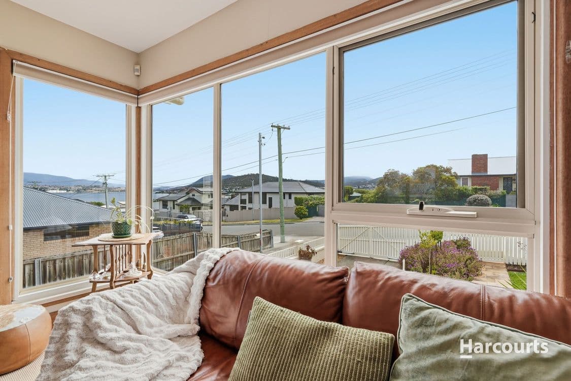 13 Yolla Street, ROSE BAY, TAS 7015, Rose Bay - Thumbnail 8