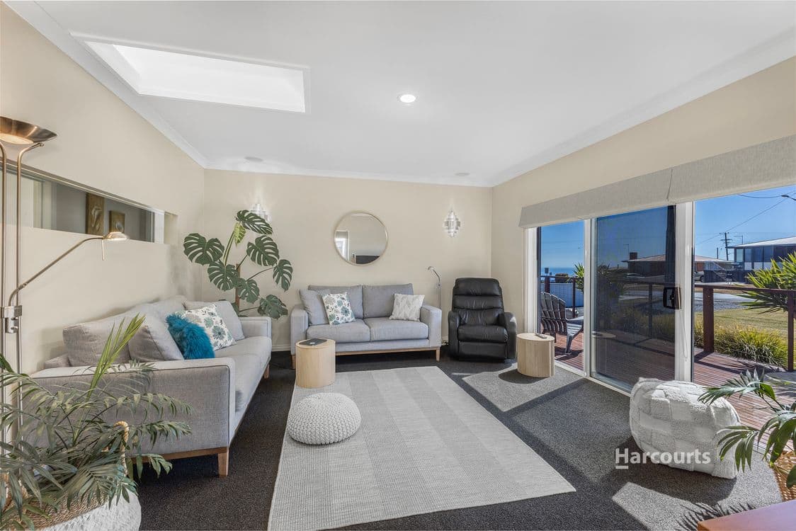 64 South Road, PENGUIN, TAS 7316, Penguin - Thumbnail 8