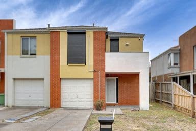 5 Portland Place, ROXBURGH PARK, VIC 3064, Roxburgh Park - Image 1