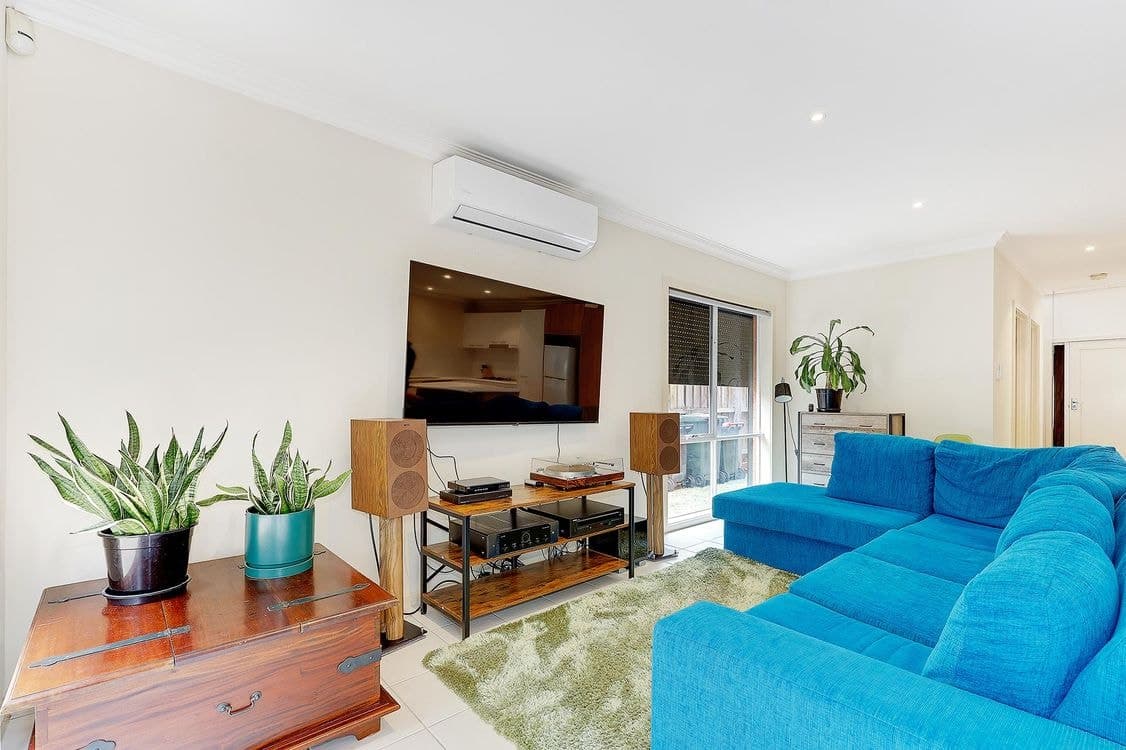 5 Portland Place, ROXBURGH PARK, VIC 3064, Roxburgh Park - Thumbnail 3