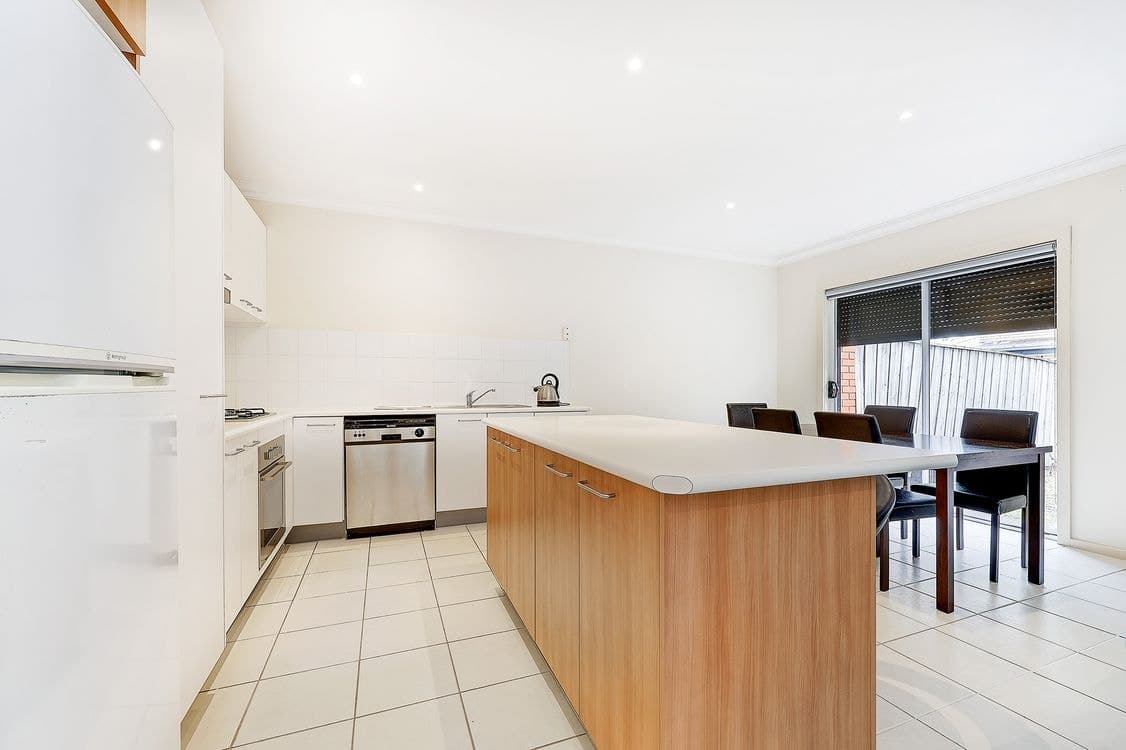 5 Portland Place, ROXBURGH PARK, VIC 3064, Roxburgh Park - Thumbnail 6