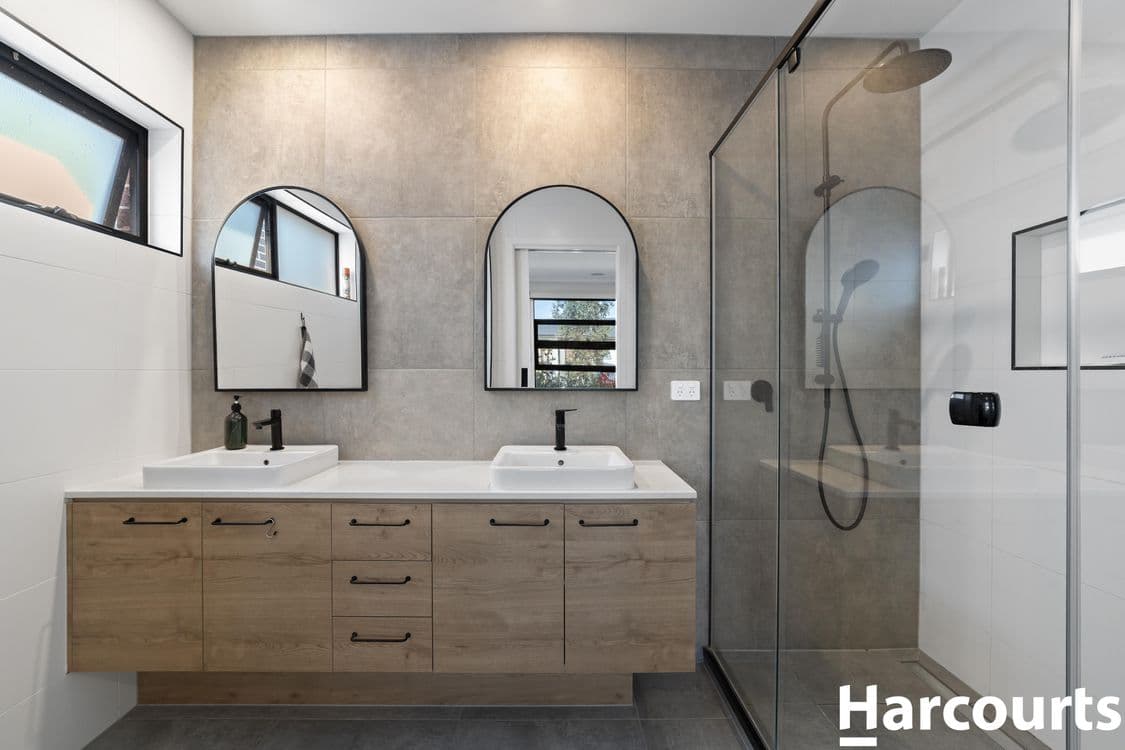 18 Canadian Avenue, WERRIBEE, VIC 3030, Werribee - Thumbnail 3