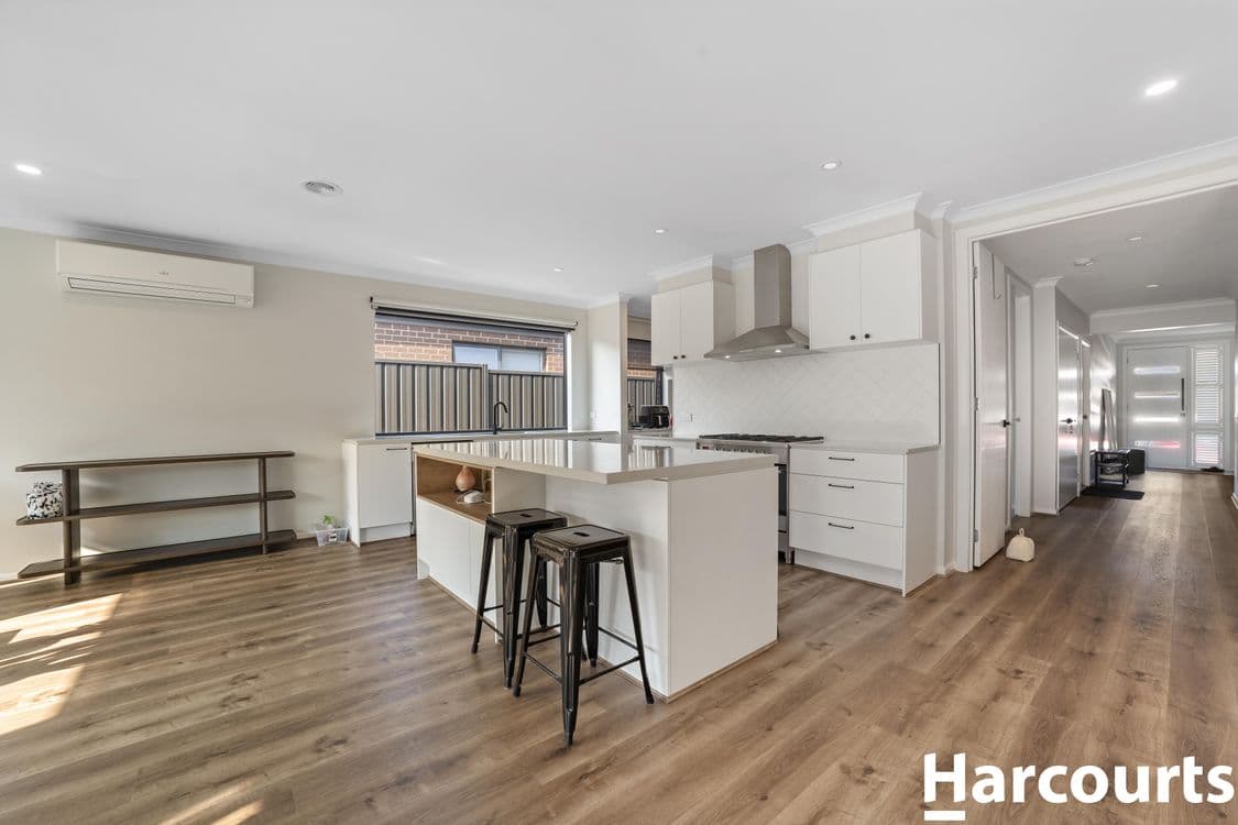 18 Canadian Avenue, WERRIBEE, VIC 3030, Werribee - Thumbnail 4